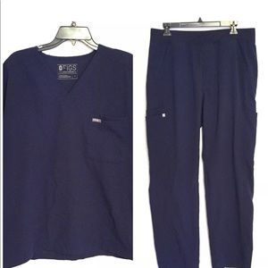 MENS FIGS SCRUB SET NAVY BLUE SIZE LARGE